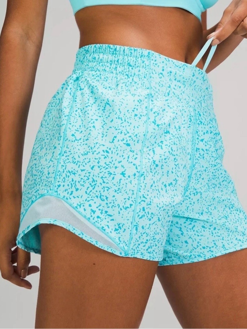NWT Lululemon SEAWHEEZE Hotty Hot HR Short 4” Outer Space Speckle Cyan Blue Sz 4